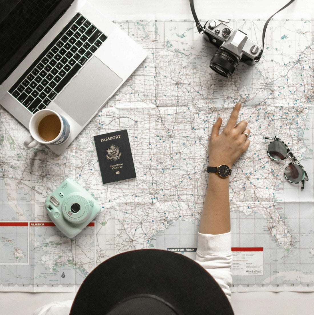 10 Facts About Travel That You Didn't Know FLOWZOOM